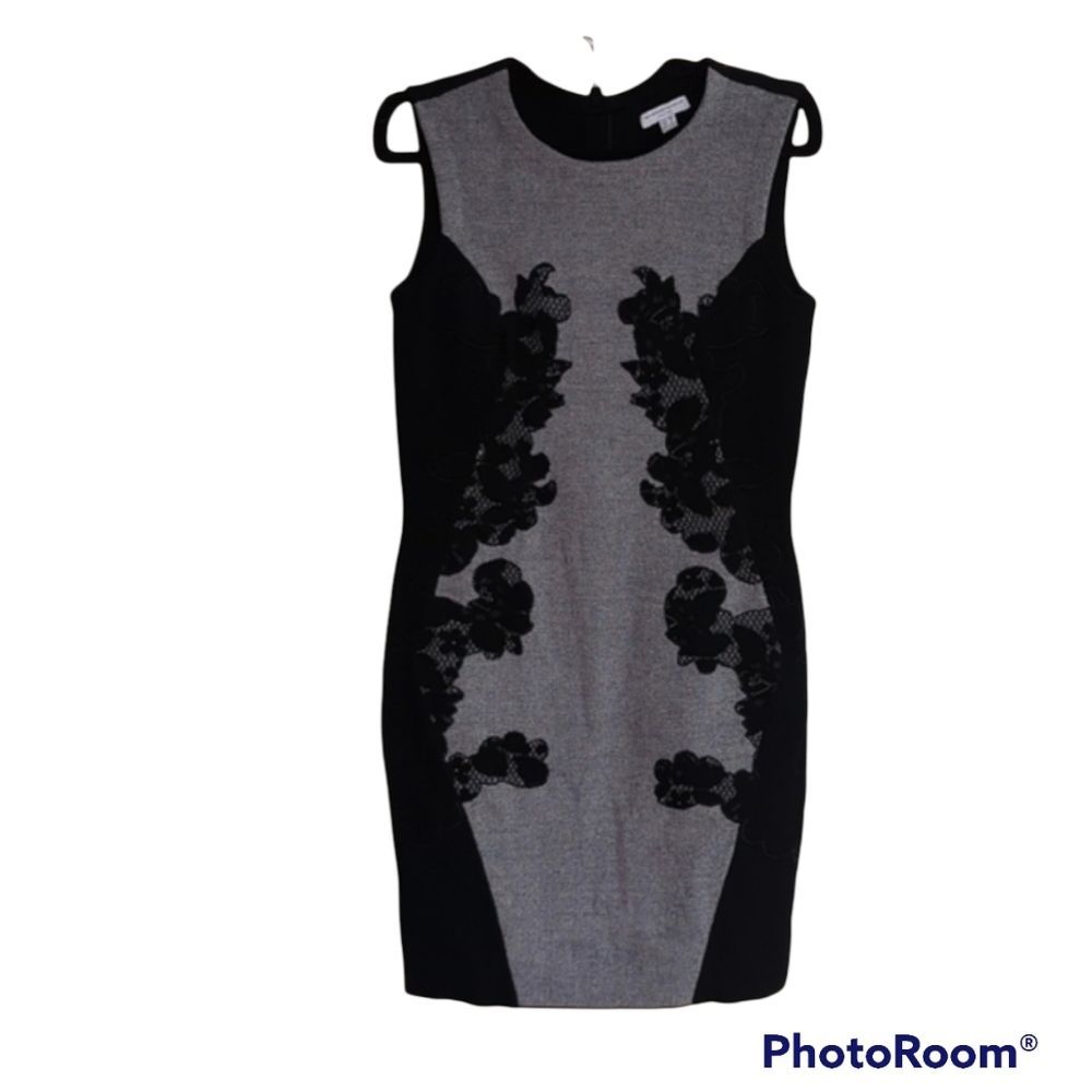 Katherine Barclay  Gray and Black Sleeveless Sheath Dress